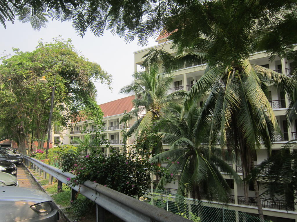 Paradise Lagoon Apartment Port Dickson Exterior photo